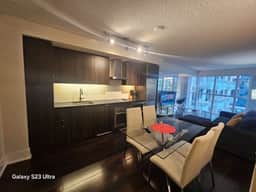 Downtown Toronto 1BR+Den | 300 Front St W