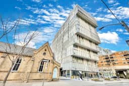Downtown Toronto 2BR | Parking Included