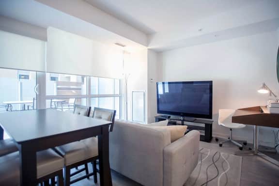 Downtown Toronto 1BR | Private Terrace