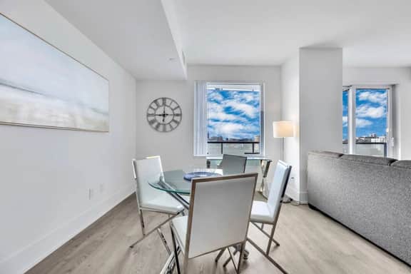 Luxury 2BR/2BA at The Well | Downtown Views