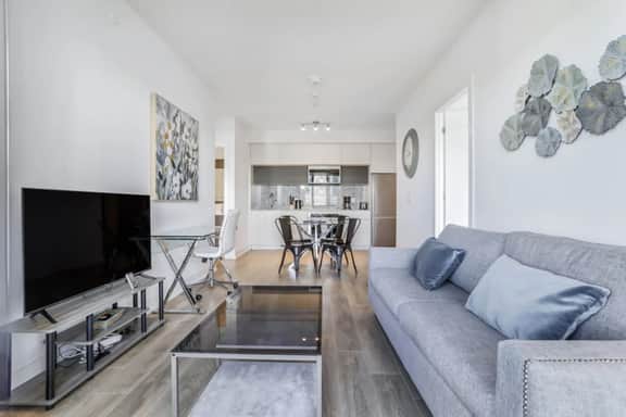 Upscale North York 2BR/2BA | Park Views & Highways