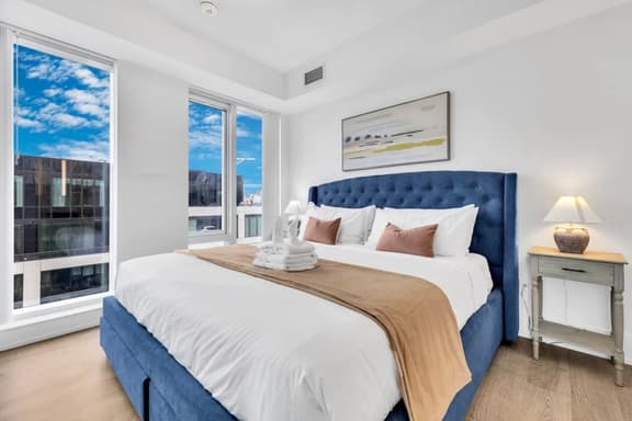 Luxury 2BR/2BA at The Well | Downtown Views